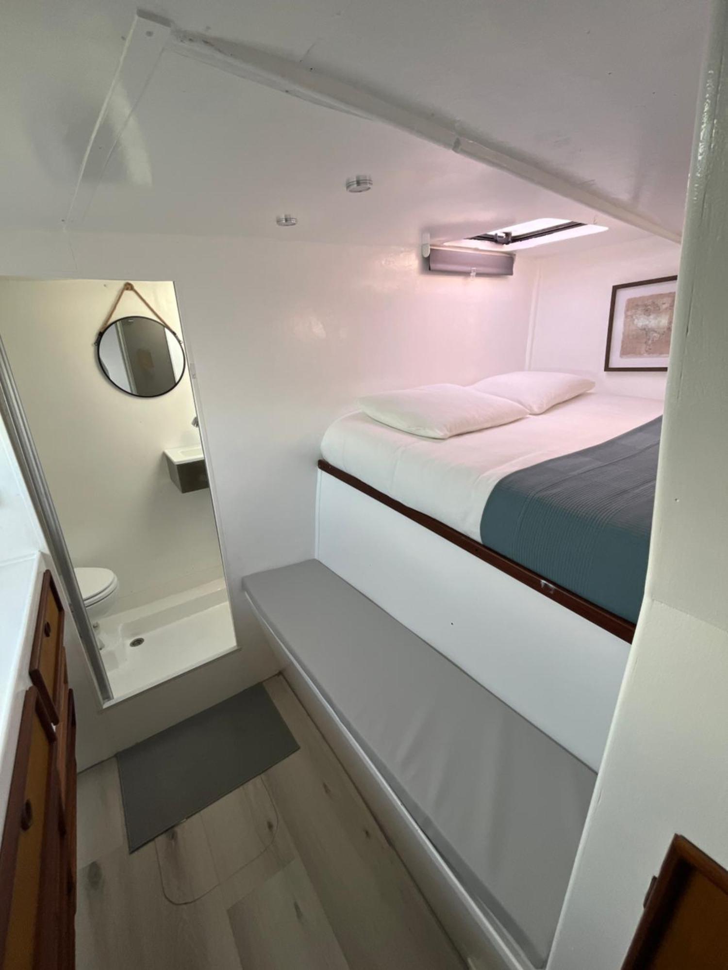 Botel Barco Casa *